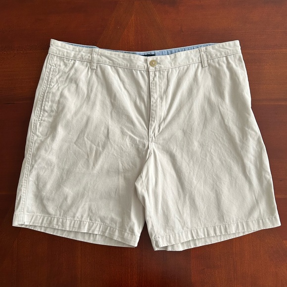 Chaps Men’s Khakis Shorts - Picture 2 of 12
